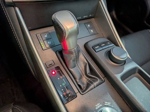 Used 2015 Lexus IS 250 w/ F-Sport Package RWD image 13