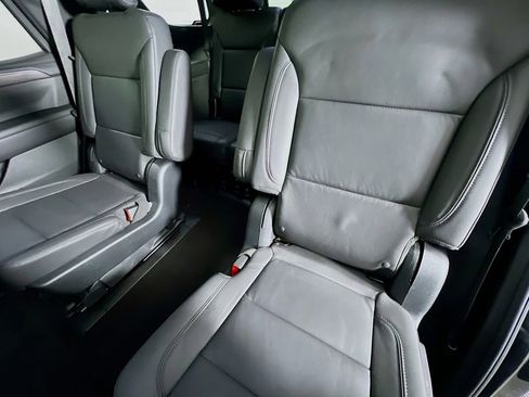 Used 2023 Chevrolet Tahoe LT w/ LT Signature Package AWD/4WD image 26