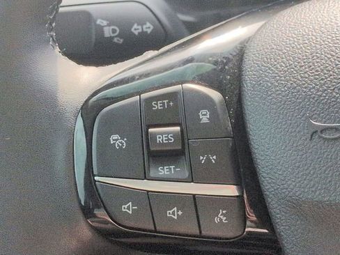 Certified 2025 Ford Escape Platinum w/ Premium Technology Package AWD/4WD image 25