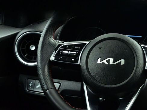 Used 2023 Kia Forte GT image 41