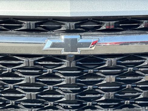 Used 2025 Chevrolet Traverse Z71 image 45