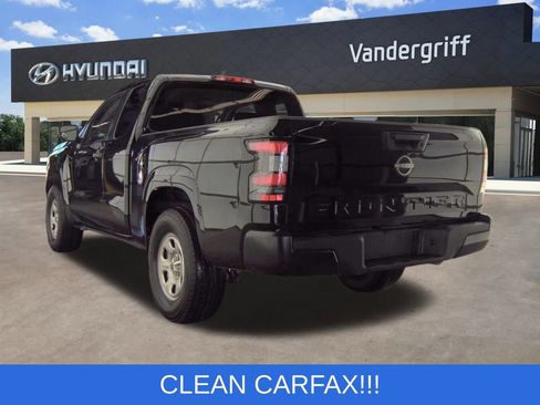 Used 2022 Nissan Frontier S image 2