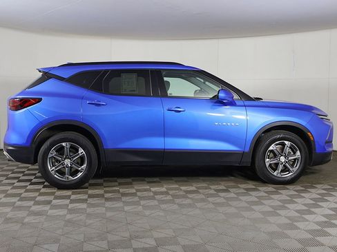 Used 2024 Chevrolet Blazer LT w/ Convenience Package image 17