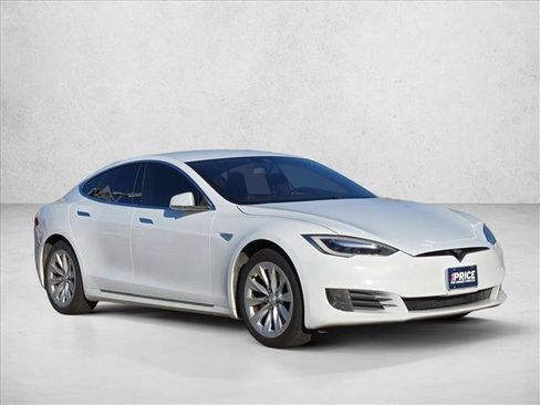 Used 2016 Tesla Model S 75 image 3