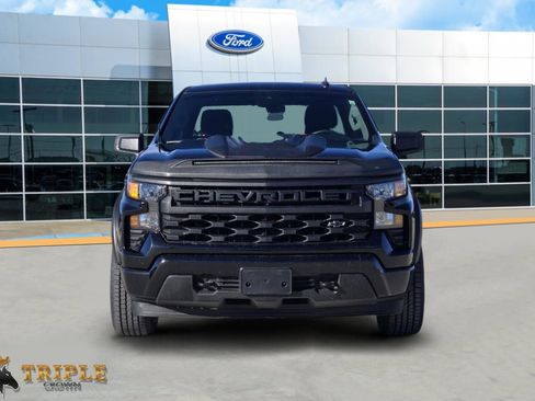 Used 2023 Chevrolet Silverado 1500 Custom w/ LPO, Dark Essentials Package image 5