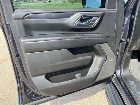 Used 2023 Chevrolet Tahoe RST w/ Luxury Package RWD image 14