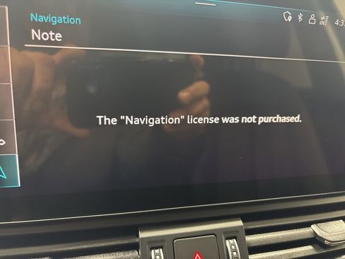 Used 2023 Audi Q5 2.0T Premium w/ Convenience Package image 24