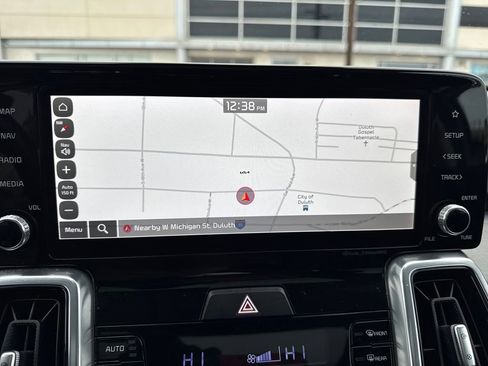 Certified 2023 Kia Sorento SX image 20