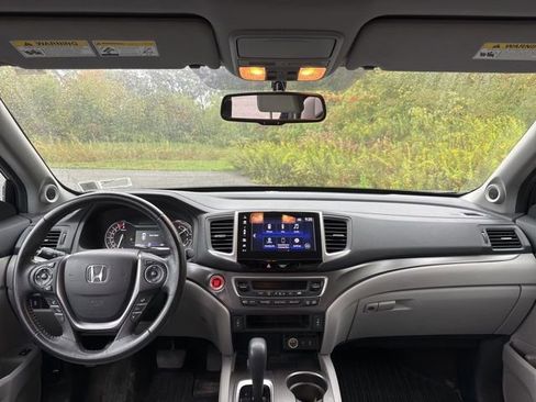 Used 2017 Honda Pilot EX-L image 17