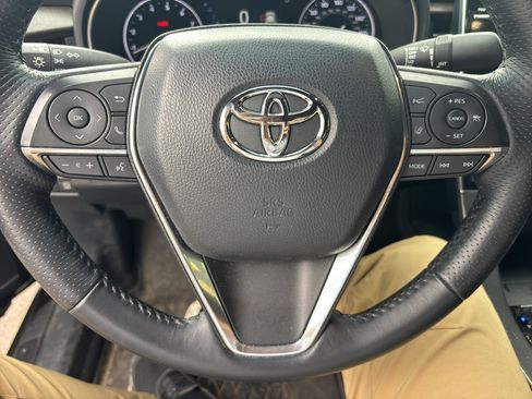 Used 2021 Toyota Avalon Limited w/ Advanced Safety Package image 8