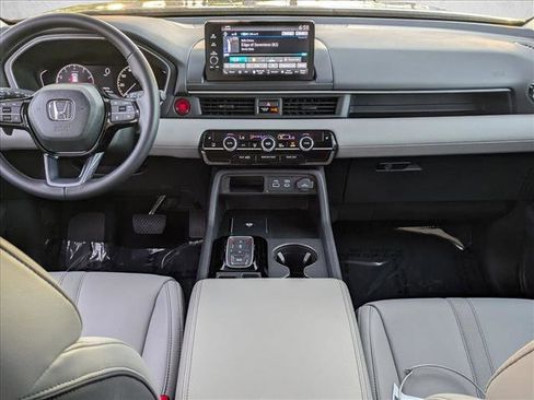 Used 2023 Honda Pilot EX-L image 17