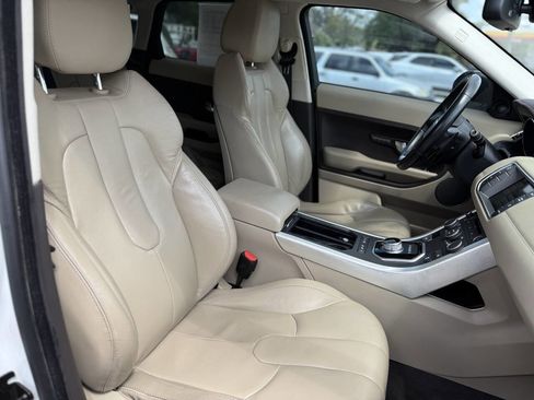 Used 2014 Land Rover Range Rover Evoque Pure Plus image 24