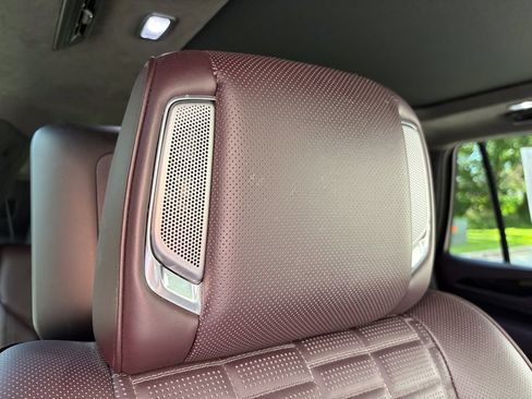 Used 2022 Cadillac Escalade Sport Platinum AWD/4WD image 43