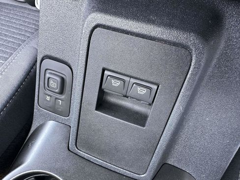 Used 2023 Ford Bronco Outer Banks w/ Sasquatch Package AWD/4WD image 28