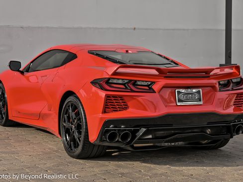 Used 2020 Chevrolet Corvette Stingray Premium Cpe w/ 3LT Preferred Equipment Group image 10