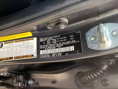 Used 2019 Toyota 4Runner SR5 image 29