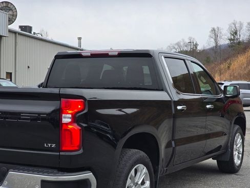 Certified 2022 Chevrolet Silverado 1500 LTZ image 50