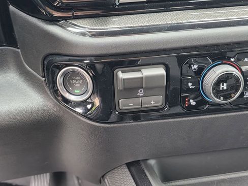 New 2026 Chevrolet Silverado 2500 ZR2 AWD/4WD image 21