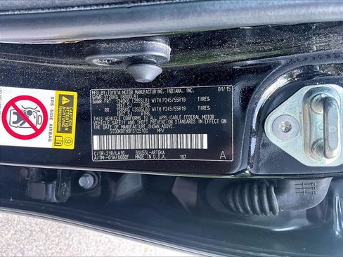 Used 2015 Toyota Highlander Limited Platinum AWD/4WD image 9