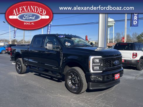 Used 2024 Ford F250 Lariat w/ Lariat Ultimate Package image 3