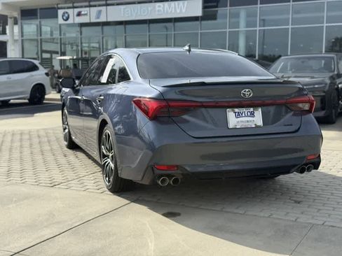 Used 2019 Toyota Avalon XSE w/ All Weather Liner Package image 4