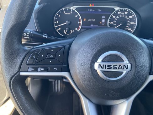 Used 2022 Nissan Altima 2.5 SV image 25