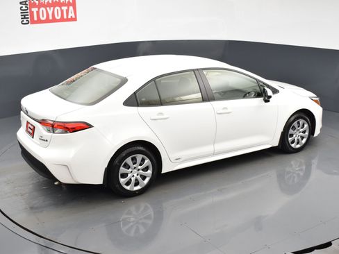 Used 2024 Toyota Corolla LE image 19
