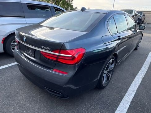 Used 2019 BMW 750i RWD image 5