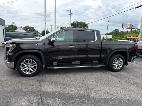 Used 2019 GMC Sierra 1500 SLT w/ SLT Premium Package AWD/4WD image 11