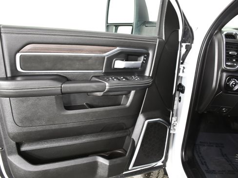 Used 2026 RAM 2500 Laramie image 40