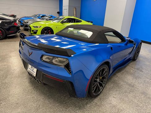 Used 2016 Chevrolet Corvette Z06 w/ 3LZ Preferred Equipment Group RWD image 25