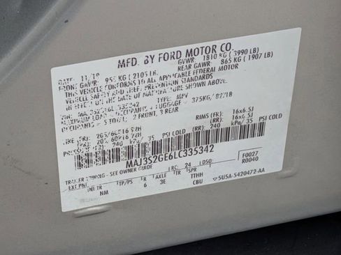 Used 2020 Ford EcoSport SE w/ SE Convenience Package image 34