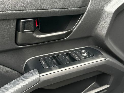 Certified 2025 Toyota Tacoma SR5 image 15