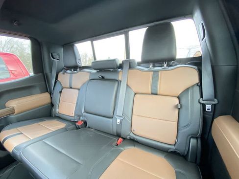 Used 2019 Chevrolet Silverado 1500 High Country image 26