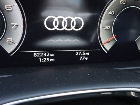 Used 2021 Audi Q8 Premium Plus w/ Premium Plus Package AWD/4WD image 10