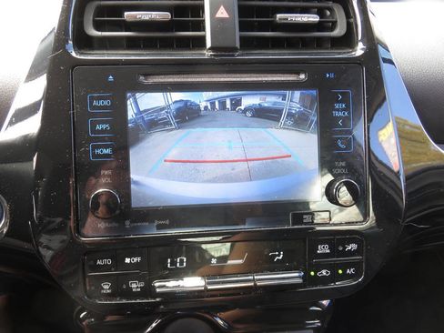 Used 2018 Toyota Prius Prime Plus w/ Carpet Mat Package FWD image 19