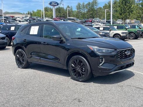 Certified 2023 Ford Escape ST-Line Elite w/ Premium Technology Package AWD/4WD image 1