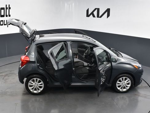 Used 2019 Chevrolet Spark LT image 32