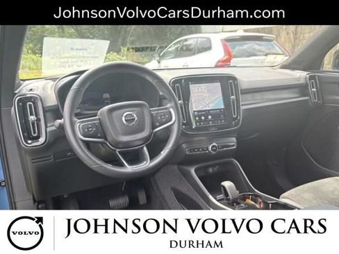 Used 2024 Volvo XC40 Recharge Plus w/ Protection Package Premier RWD image 9