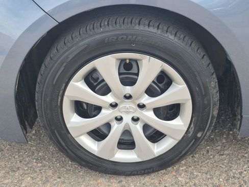 Used 2024 Toyota Corolla LE image 17