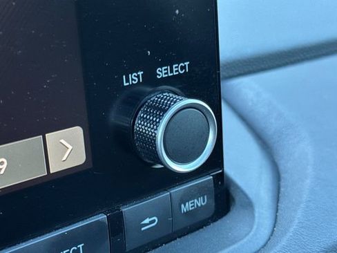 Used 2025 Honda Accord SE image 32