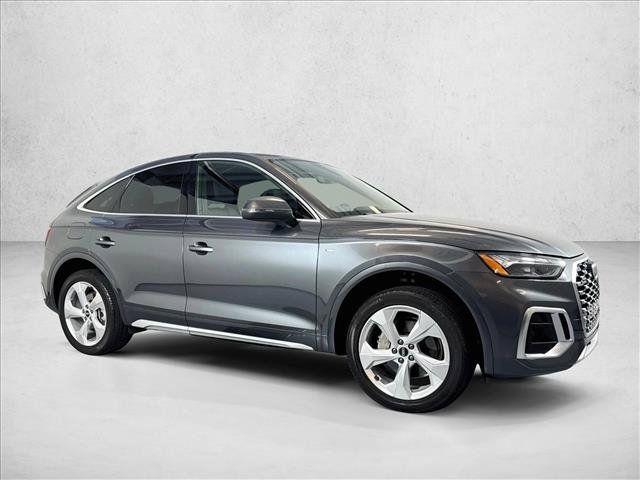 Used 2023 Audi Q5 2.0T Premium w/ Convenience Package AWD/4WD image 7