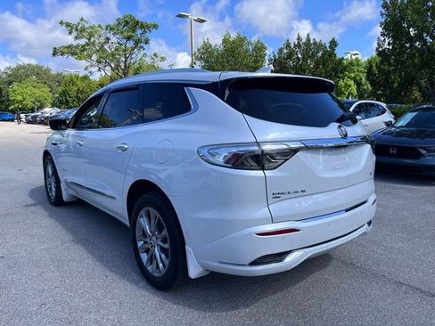 Used 2024 Buick Enclave Avenir w/ Avenir Technology Package AWD/4WD image 4