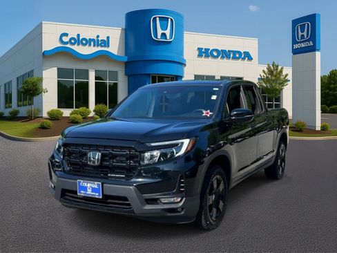 Used 2025 Honda Ridgeline Black Edition image 1