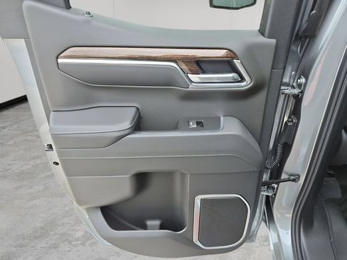 New 2026 GMC Sierra 1500 SLE w/ Preferred Package RWD image 20