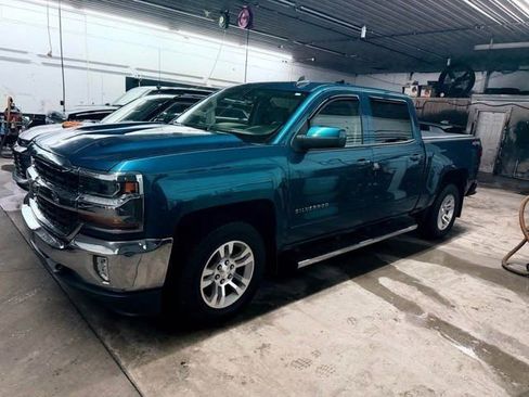 Used 2017 Chevrolet Silverado 1500 LT w/ All Star Edition image 2