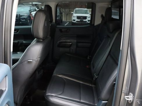 Used 2024 Ford Maverick Lariat w/ Black Appearance Package image 13