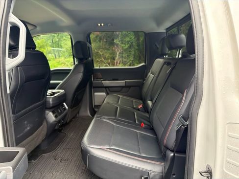 Used 2022 Ford F150 Lariat AWD/4WD image 13