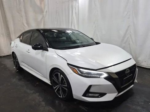 Used 2021 Nissan Sentra SR w/ SR Premium Package FWD image 5