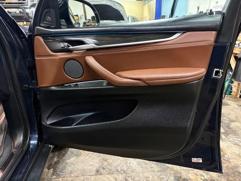 Used 2017 BMW X5 xDrive50i image 27